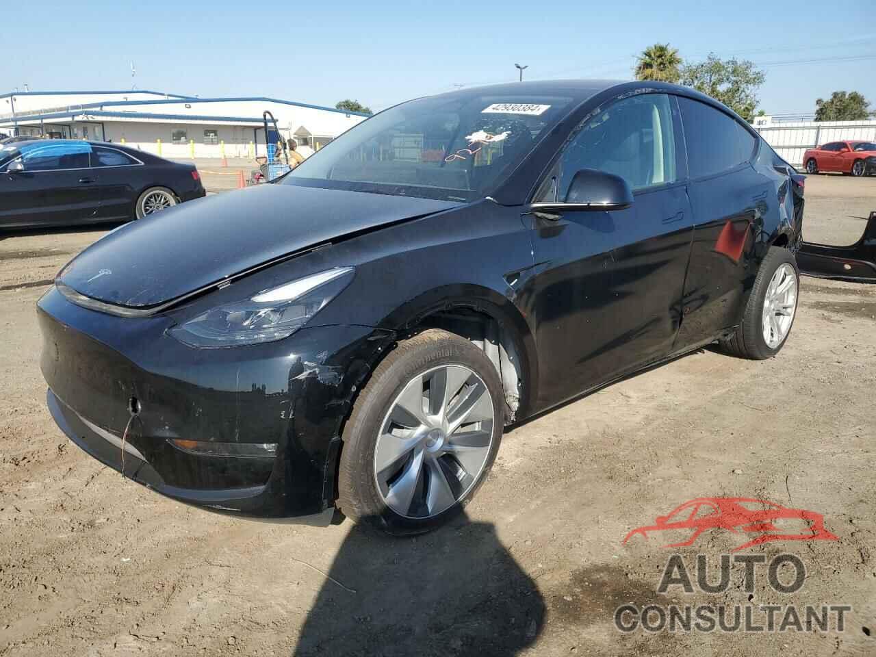 TESLA MODEL Y 2023 - 7SAYGDEE0PF748420