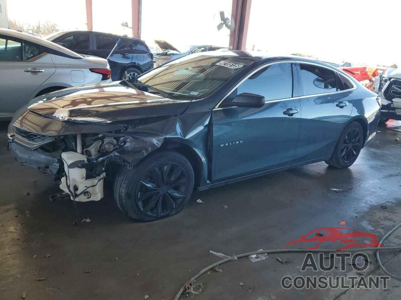 CHEVROLET MALIBU 2020 - 1G1ZD5STXLF073810