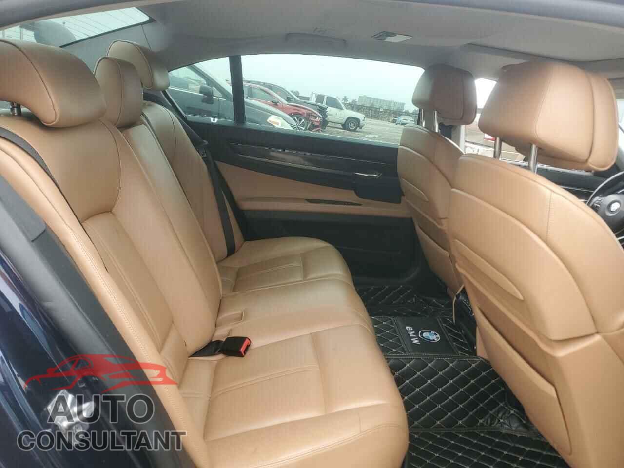BMW 7 SERIES 2012 - WBAKB8C55CC964442