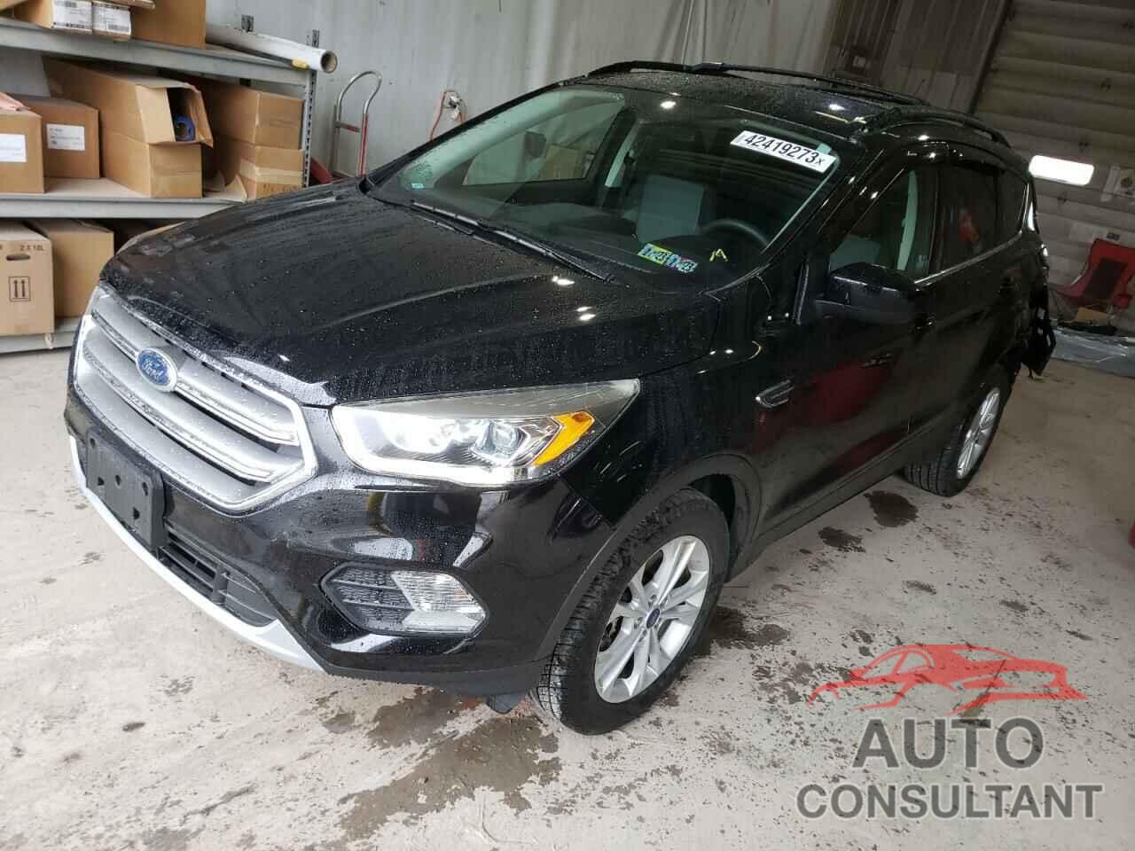 FORD ESCAPE 2017 - 1FMCU9G95HUD99451