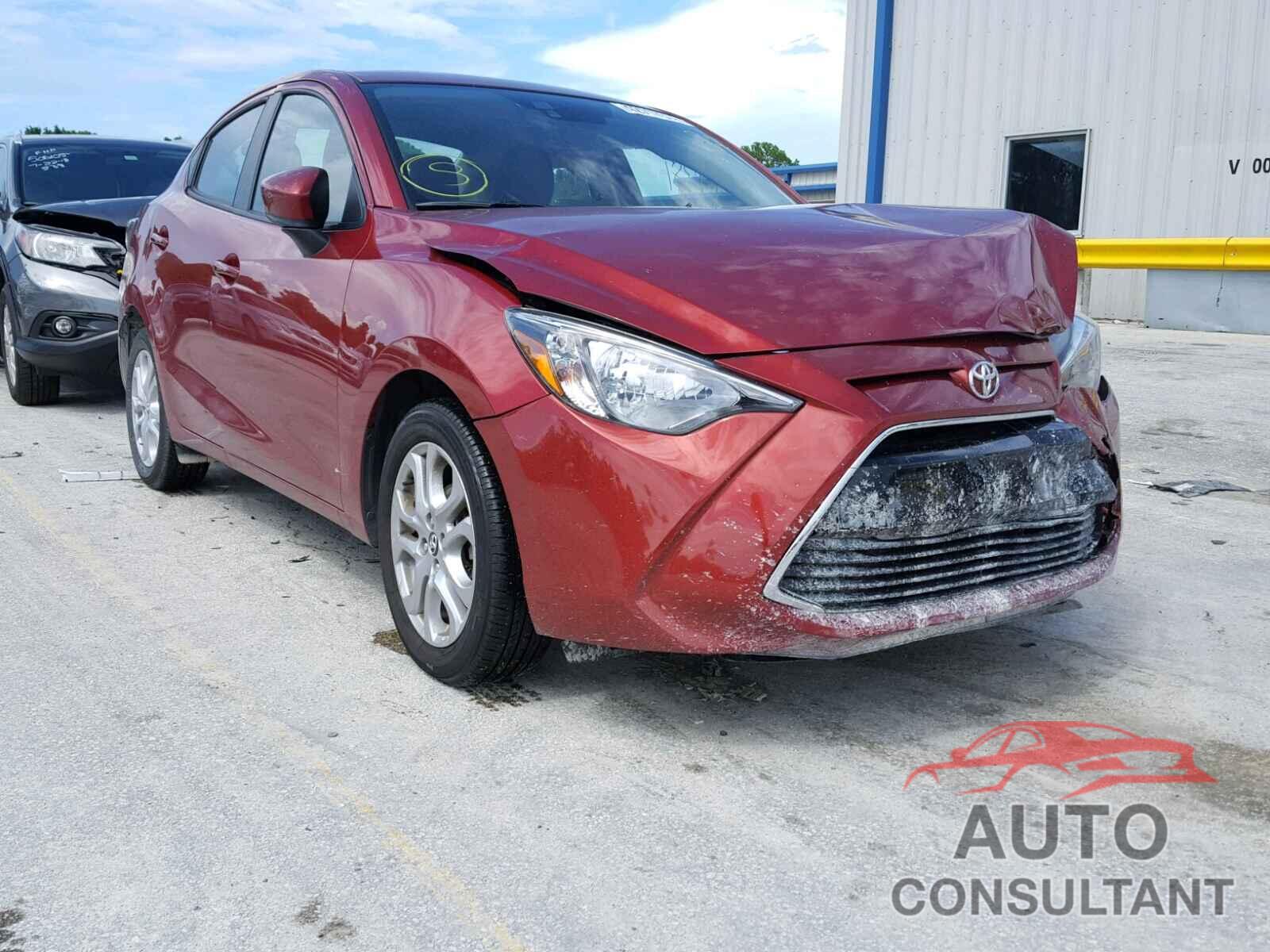 TOYOTA YARIS 2017 - 3MYDLBYV0HY195153