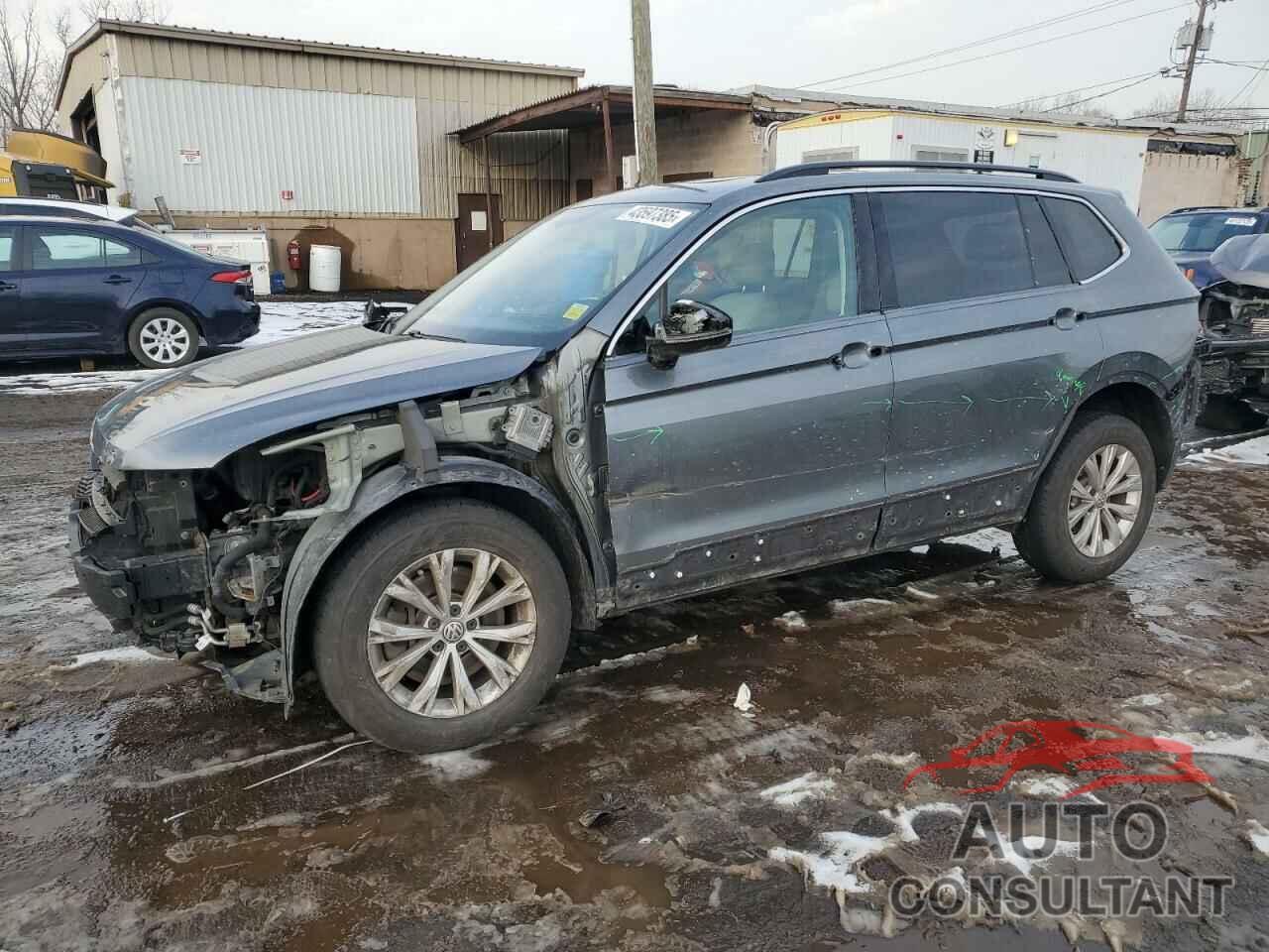 VOLKSWAGEN TIGUAN 2018 - 3VV2B7AX3JM125999