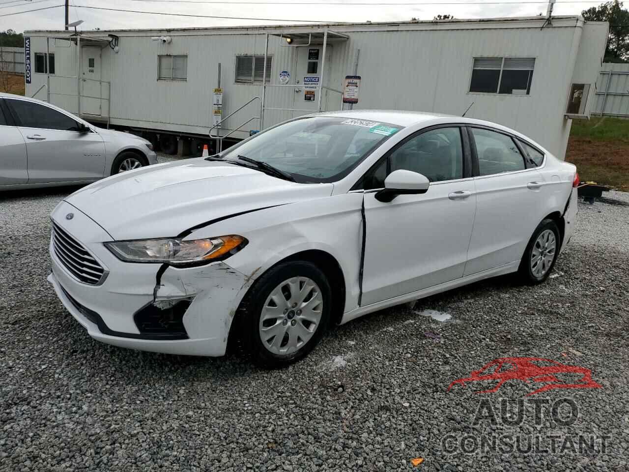 FORD FUSION 2019 - 3FA6P0G70KR101850