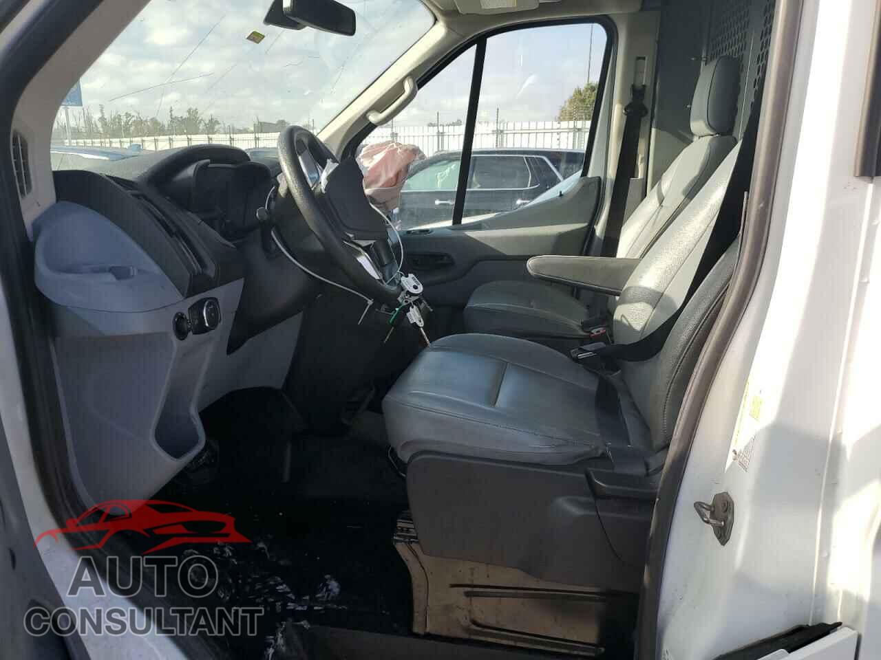FORD TRANSIT 2019 - 1FTYE1CMXKKB76439