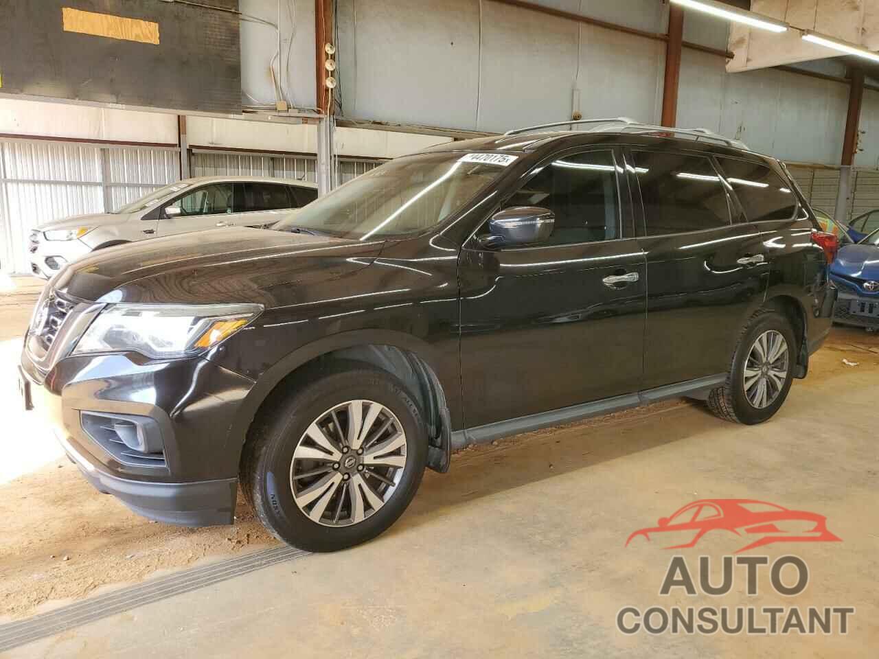 NISSAN PATHFINDER 2017 - 5N1DR2MM0HC675949