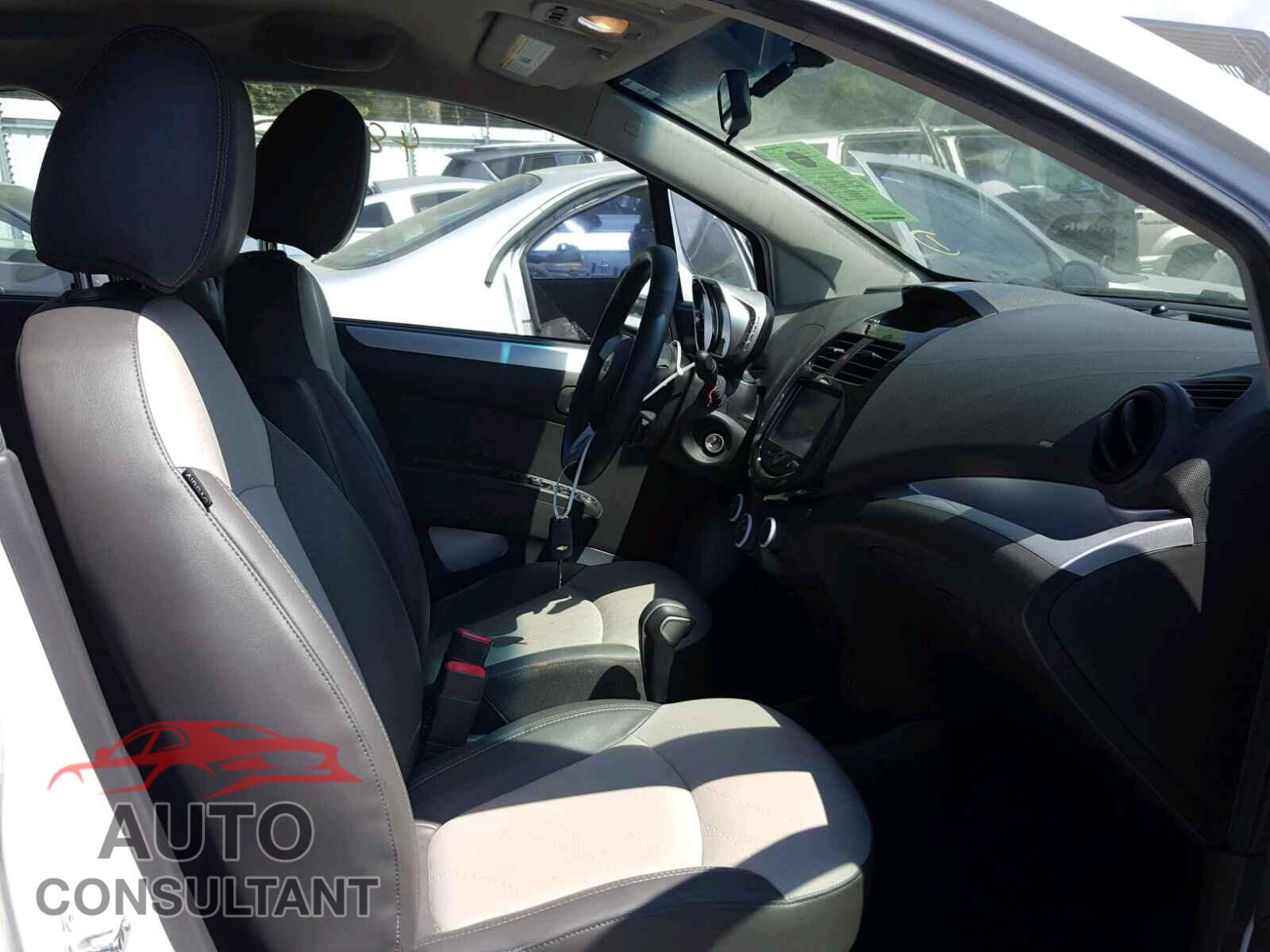 CHEVROLET SPARK 2015 - KL8CF6S94FC794477