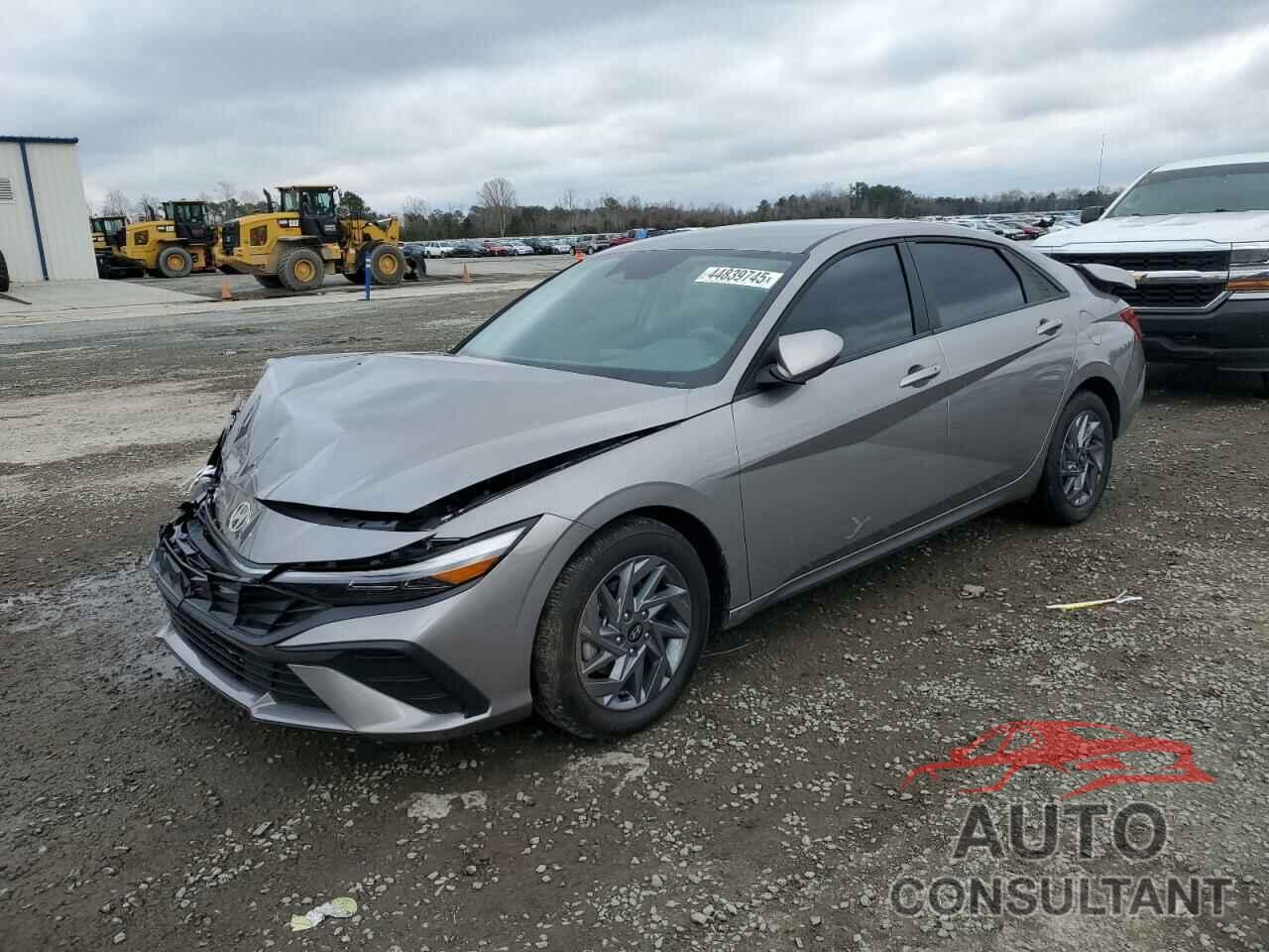 HYUNDAI ELANTRA 2024 - KMHLM4DG3RU662947