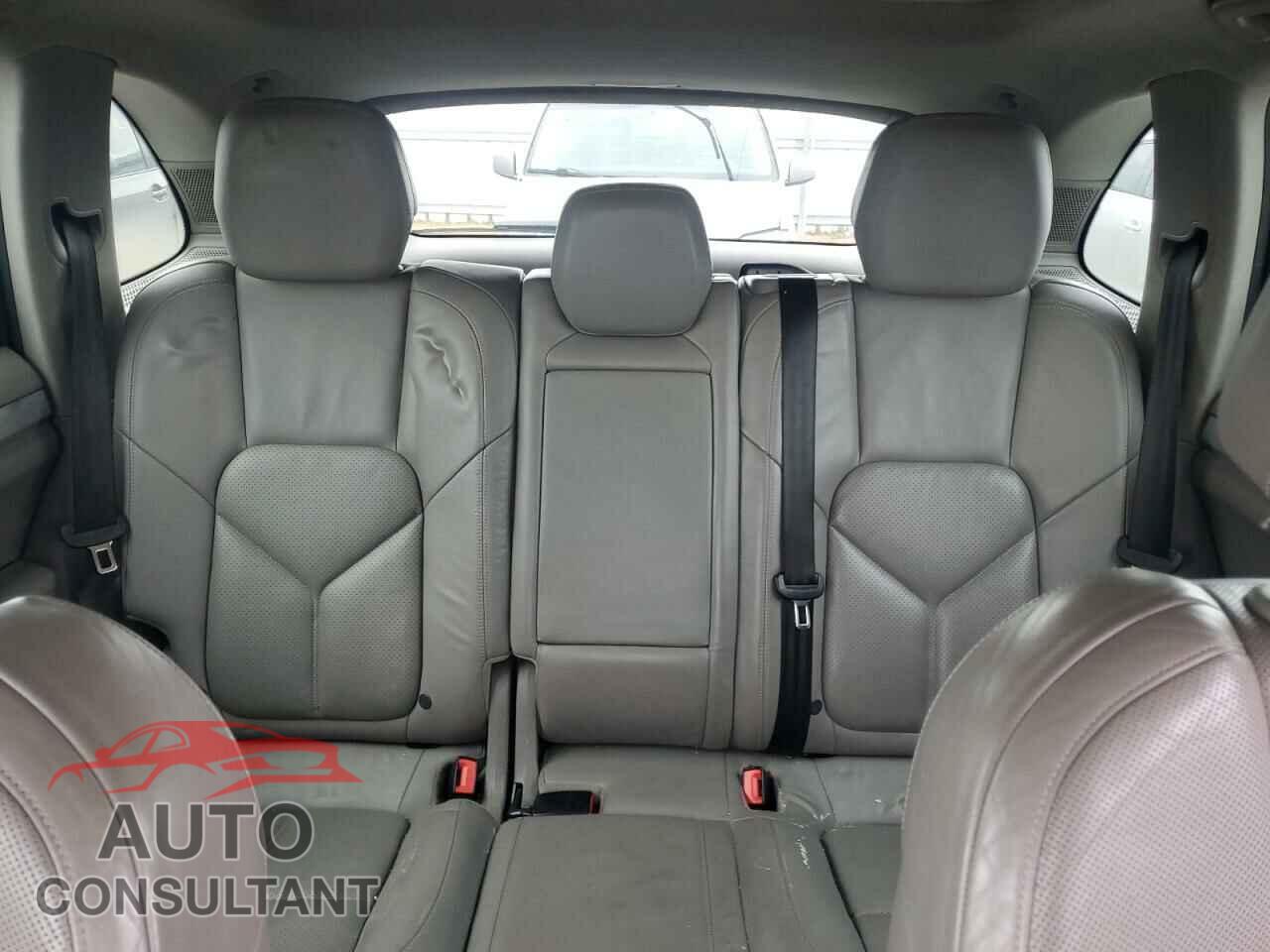PORSCHE CAYENNE 2013 - WP1AF2A20DLA33162