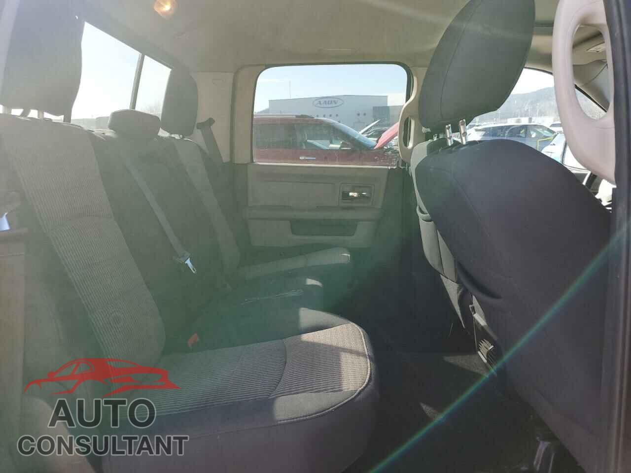 DODGE RAM 1500 2012 - 1C6RD7LT7CS160631