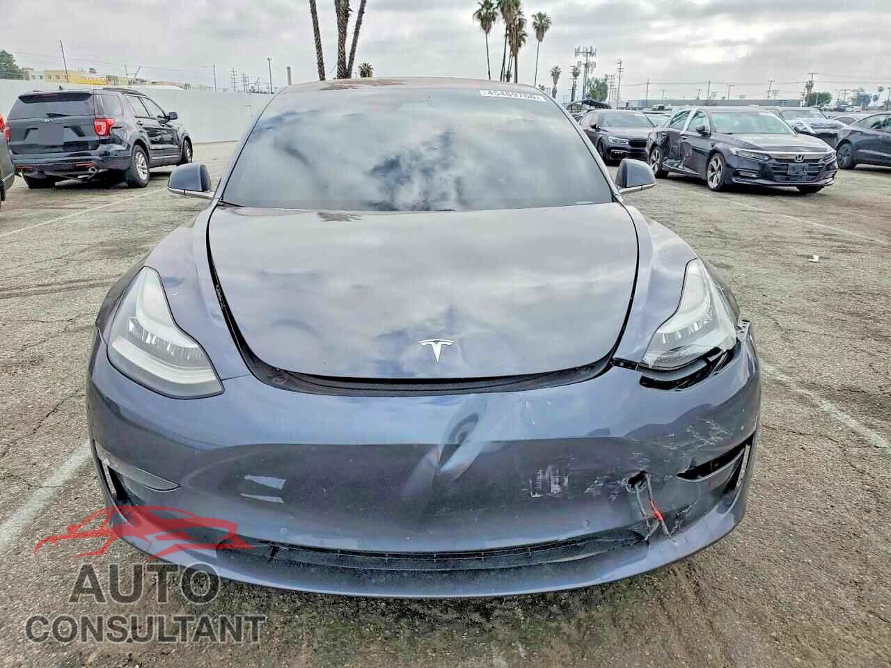 TESLA MODEL 3 2018 - 5YJ3E1EA2JF158672