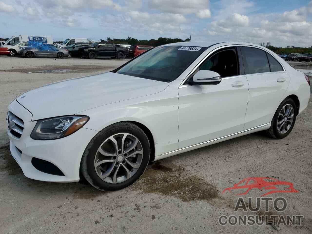 MERCEDES-BENZ C-CLASS 2016 - 55SWF4JB9GU166169