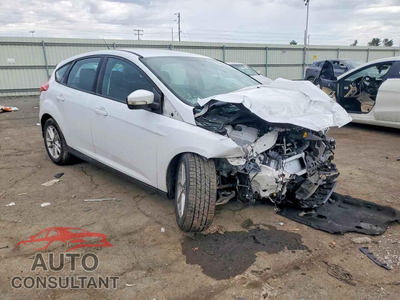 FORD FOCUS 2017 - 1FADP3K25HL201132