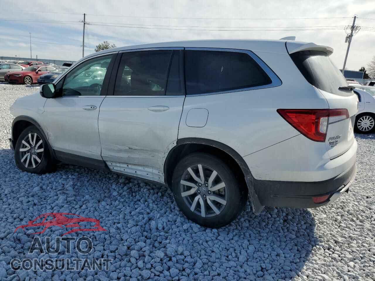 HONDA PILOT 2021 - 5FNYF6H56MB007952
