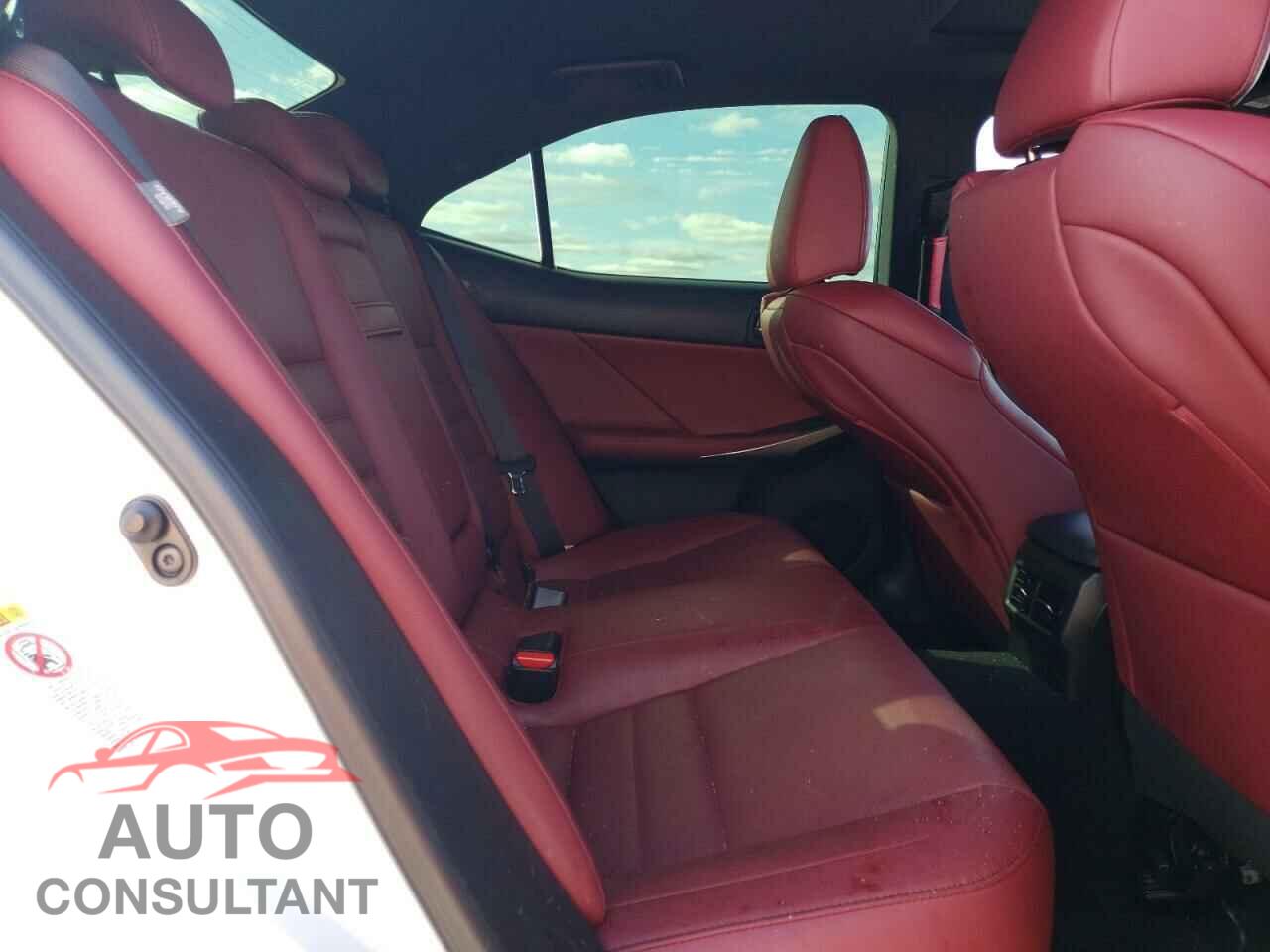 LEXUS IS 2016 - JTHBA1D20G5038606