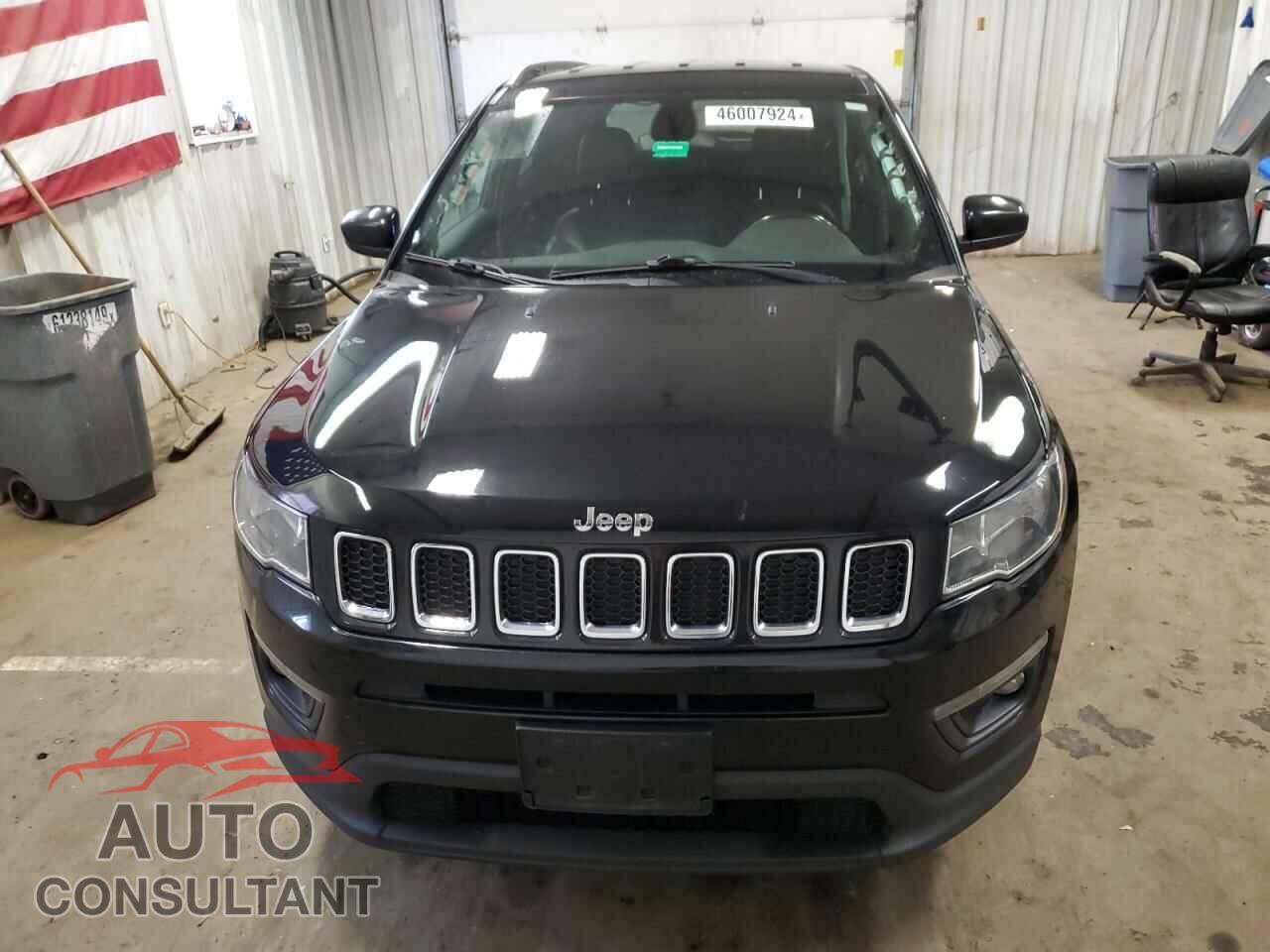 JEEP COMPASS 2019 - 3C4NJDBB2KT813371