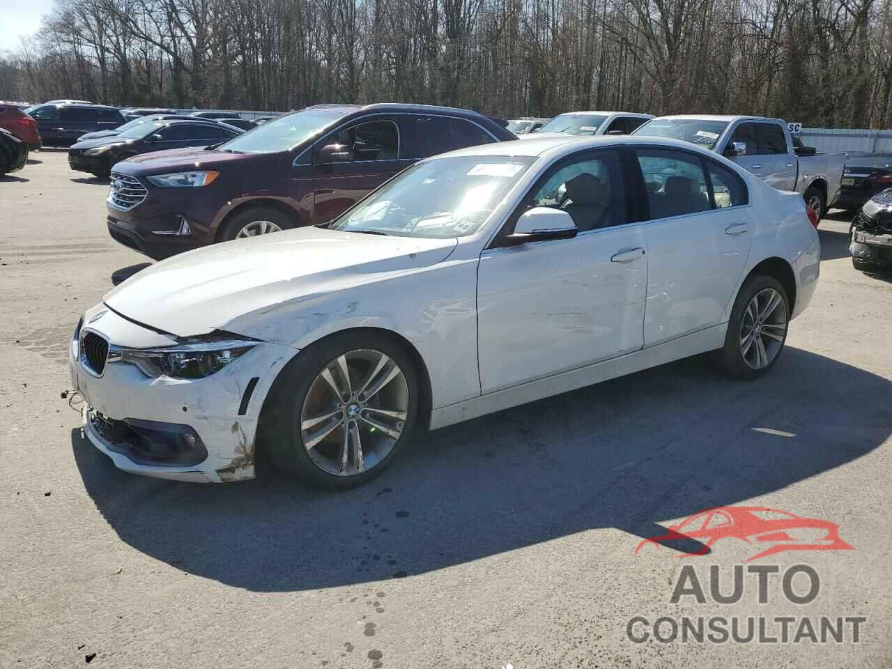 BMW 3 SERIES 2018 - WBA8D9C56JEM33326