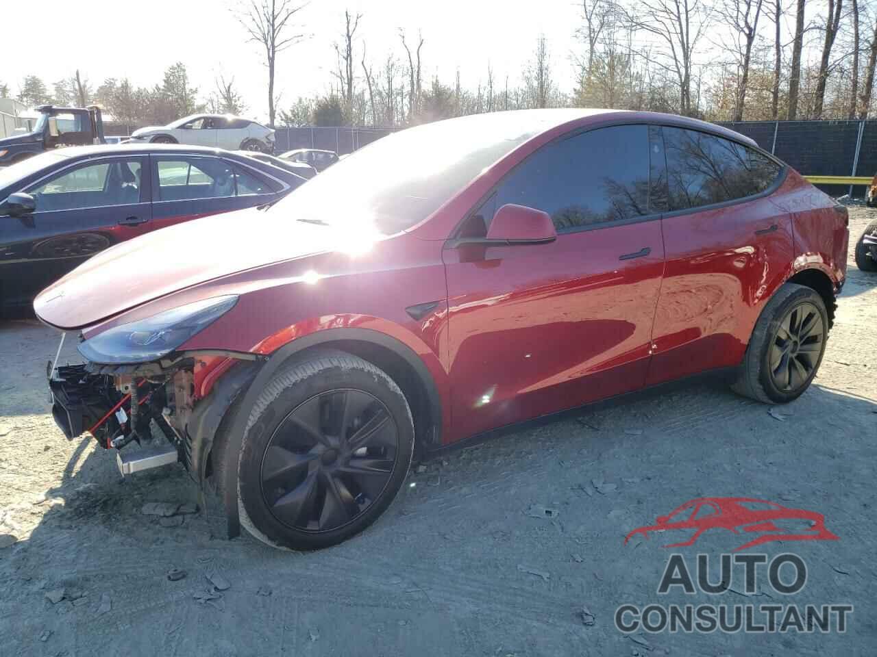 TESLA MODEL Y 2025 - 7SAYGDEE9SA339208