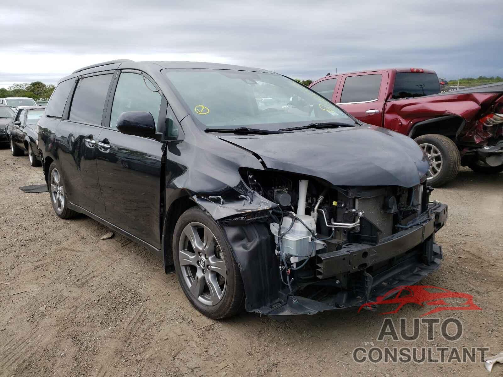 TOYOTA SIENNA 2019 - 5TDXZ3DC8KS004873