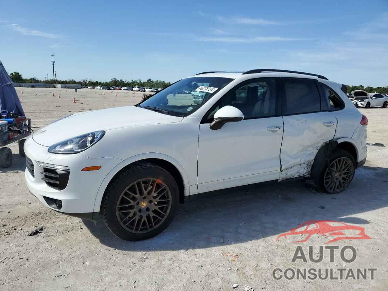 PORSCHE CAYENNE 2017 - WP1AA2A21HKA87810