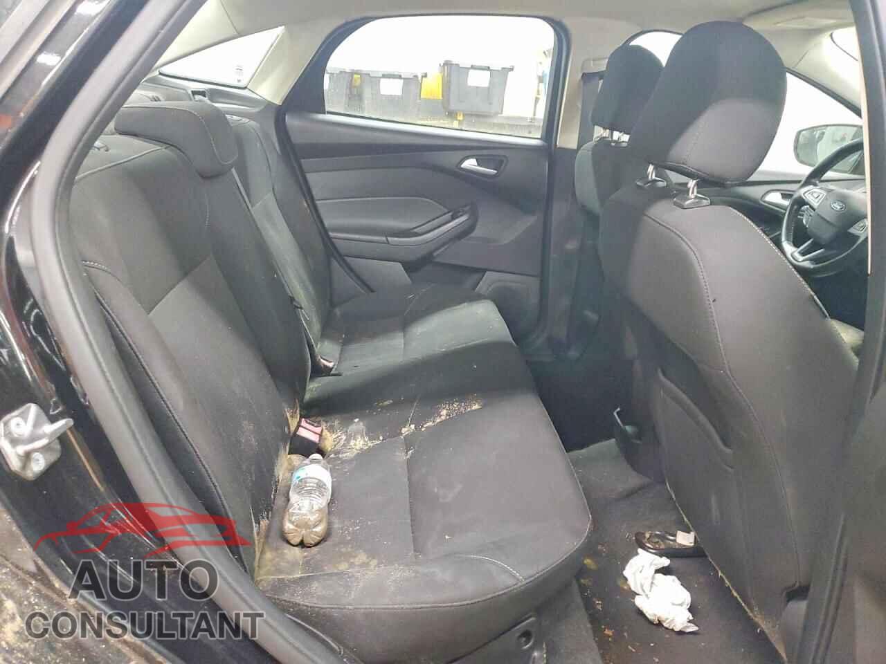 FORD FOCUS 2015 - 1FADP3FE6FL304206