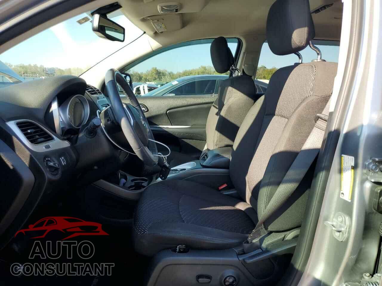 DODGE JOURNEY 2017 - 3C4PDCBB4HT648250