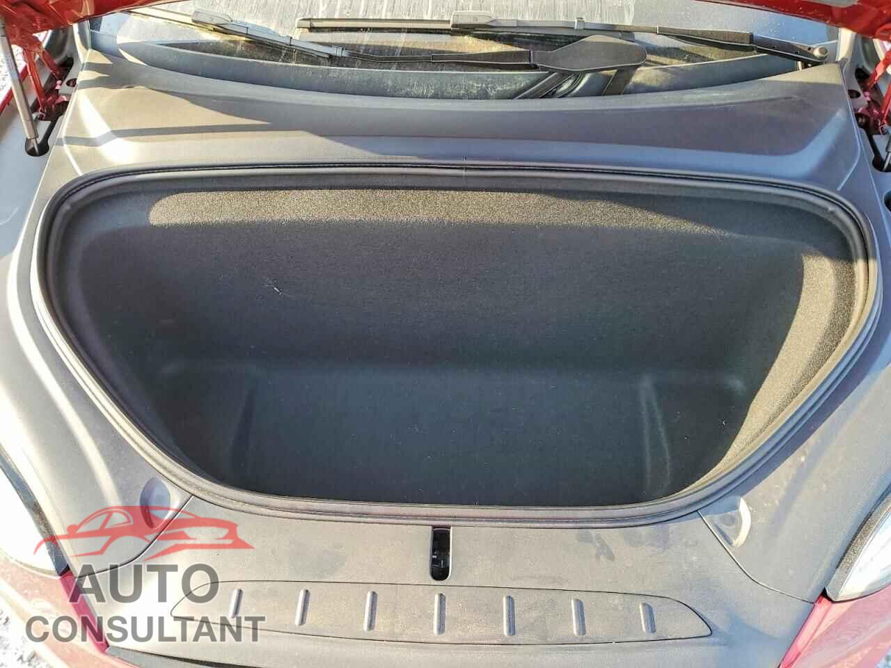 TESLA MODEL X 2023 - 7SAXCDE5XPF425421