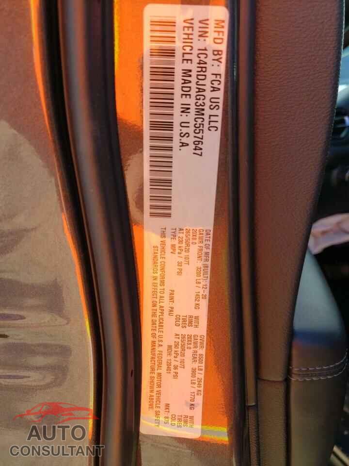 DODGE DURANGO 2021 - 1C4RDJAG3MC557647