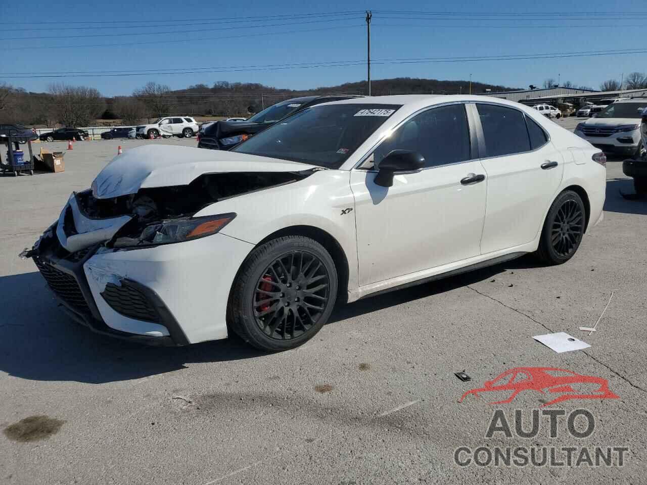 TOYOTA CAMRY 2022 - 4T1G11AK3NU059184