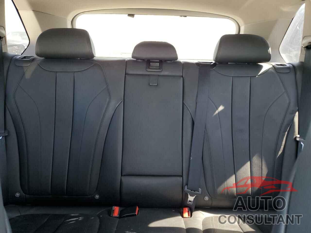 BMW X5 2016 - 5UXKR0C51G0S87377