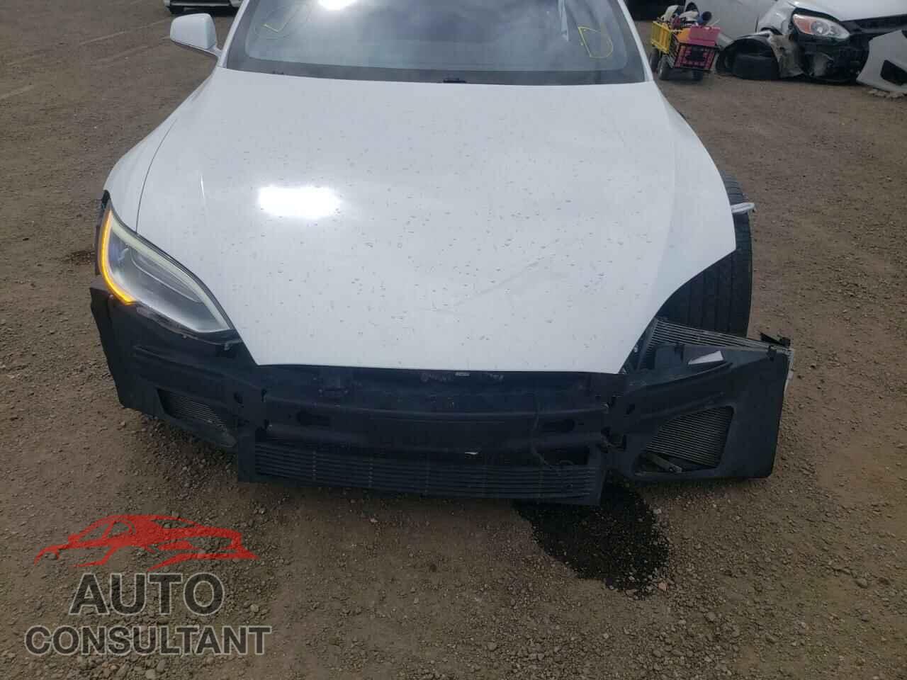 TESLA MODEL S 2016 - 5YJSA1E11GF164074