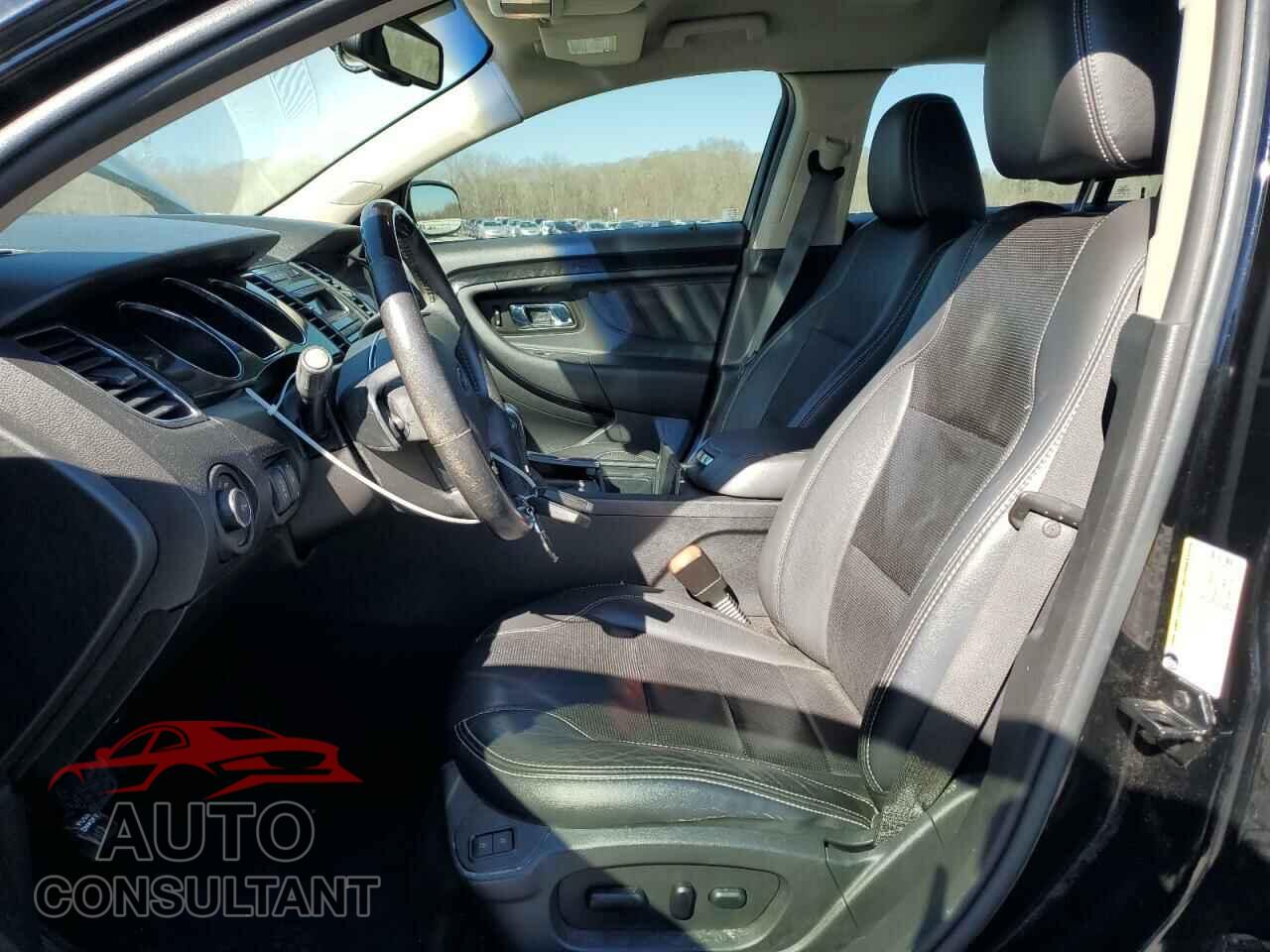 FORD TAURUS 2011 - 1FAHP2FW6BG188352