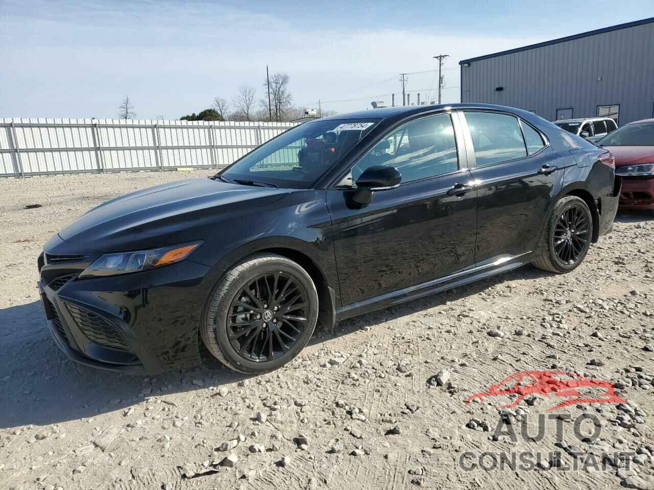 TOYOTA CAMRY 2022 - 4T1T11BK0NU070284