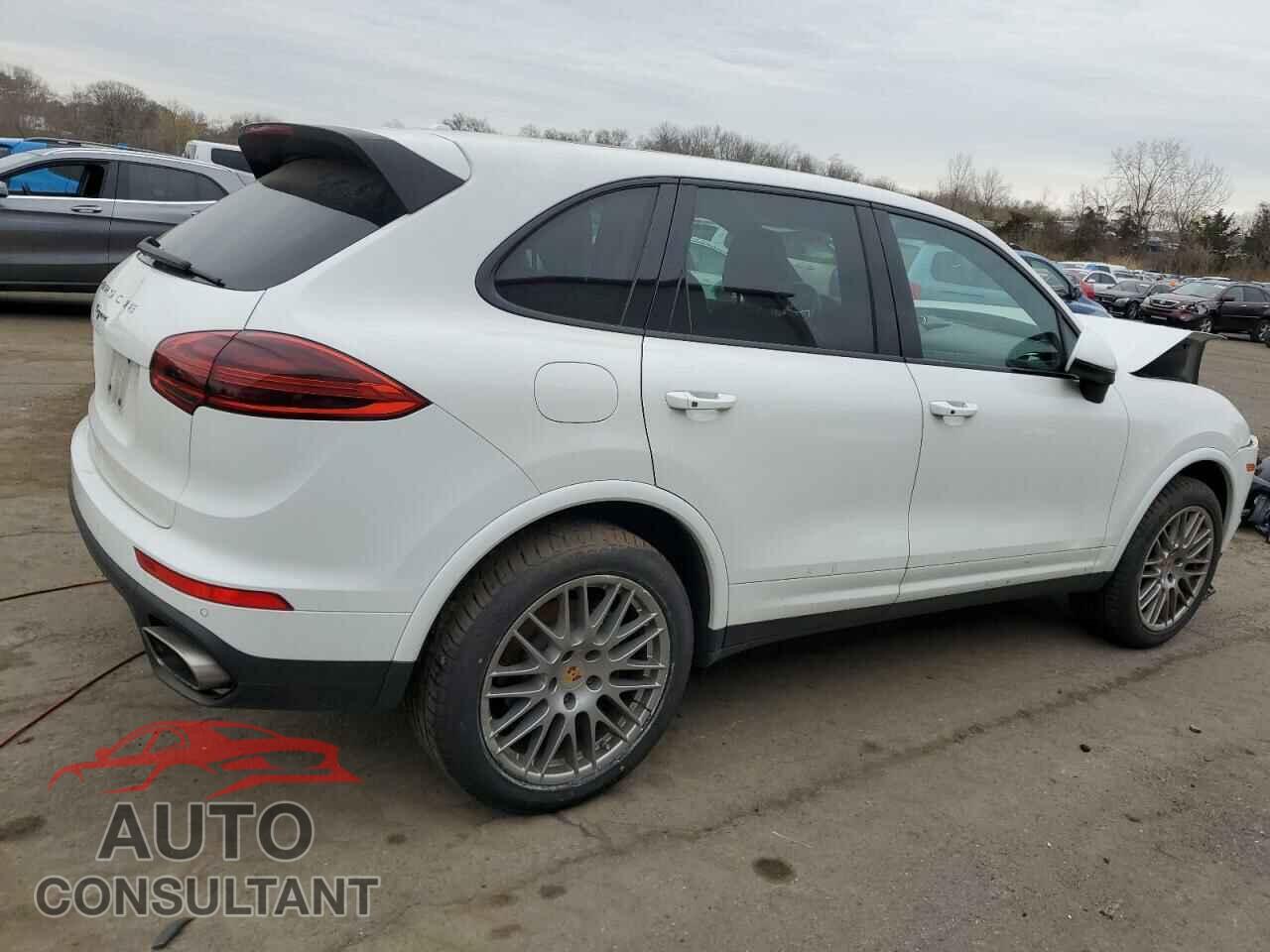 PORSCHE CAYENNE 2018 - WP1AA2A2XJKA05787