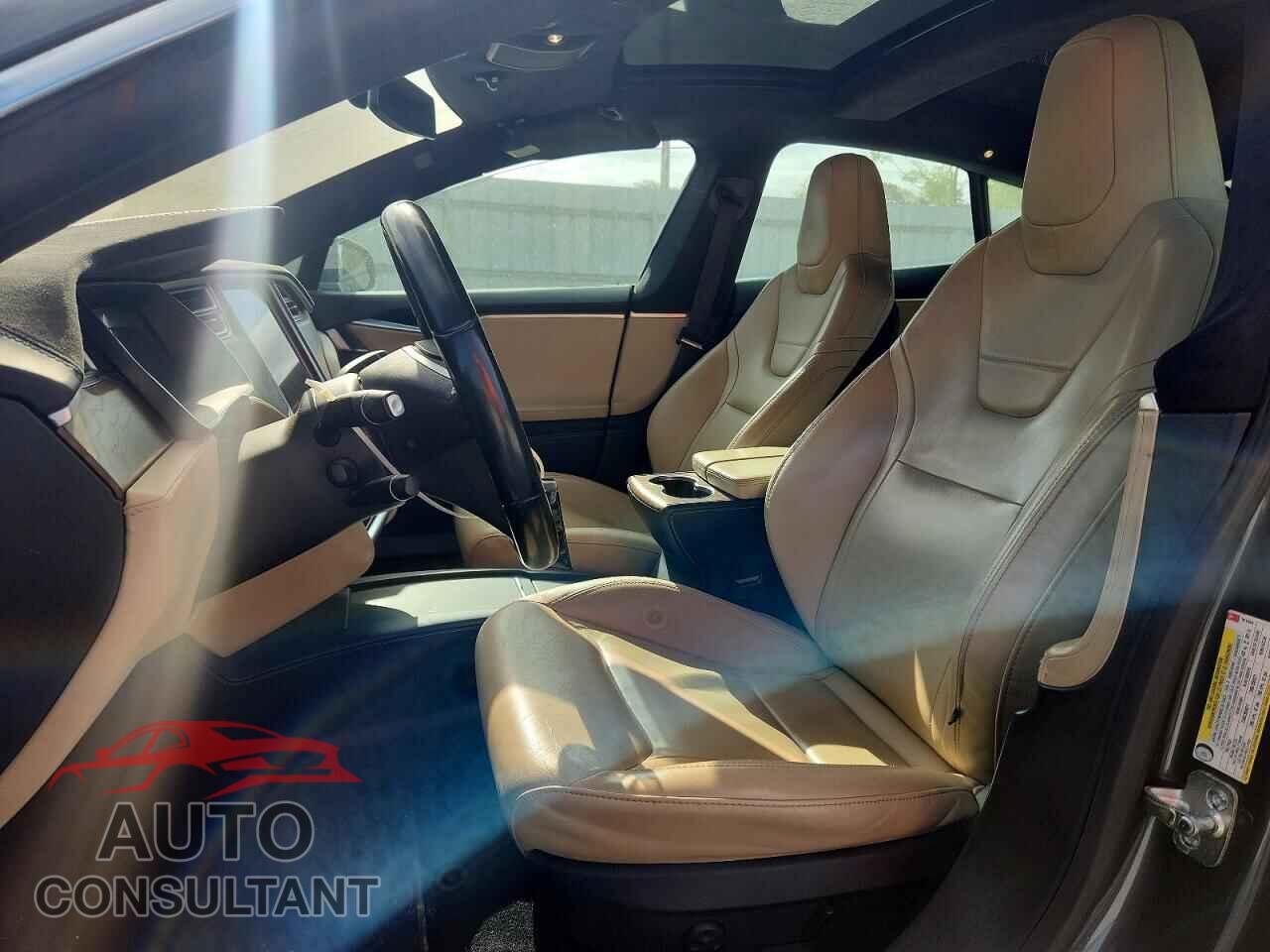 TESLA MODEL S 2016 - 5YJSA1E20GF161594