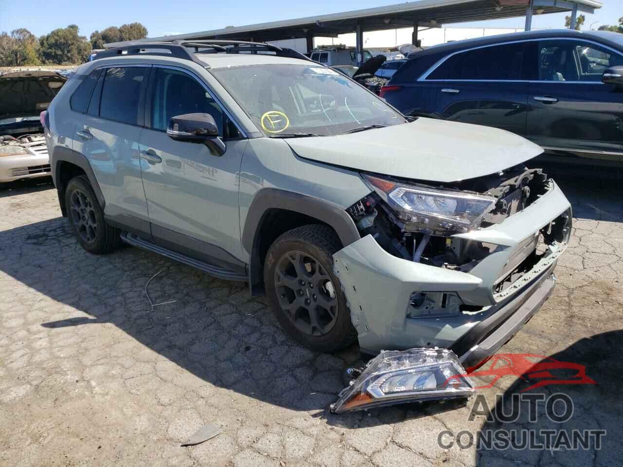 TOYOTA RAV4 2020 - 2T3J1RFV5LC082138