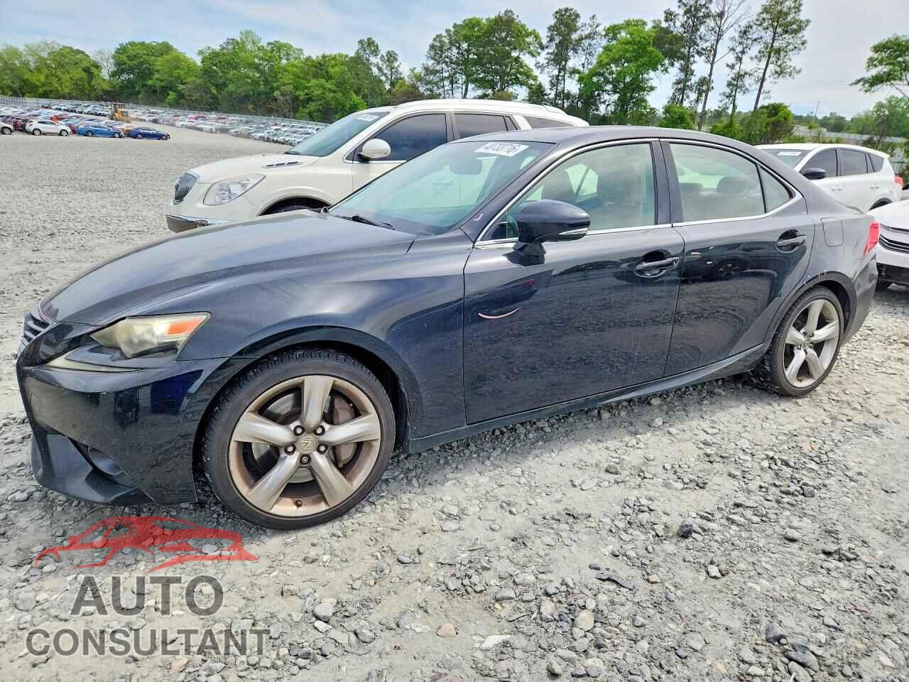 LEXUS IS 2014 - JTHBE1D26E5005482