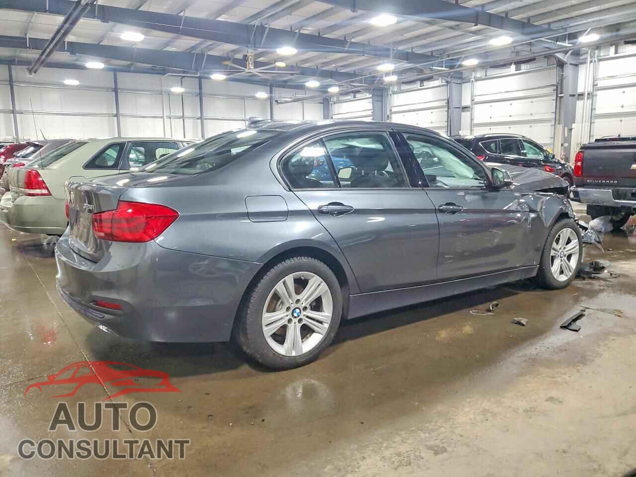BMW 3 SERIES 2016 - WBA8E3G55GNU05496