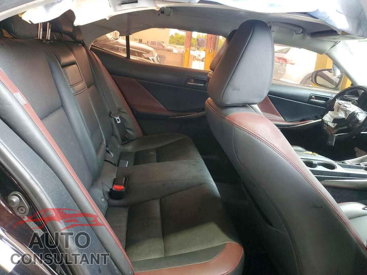 LEXUS IS 2017 - JTHBA1D29H5041876
