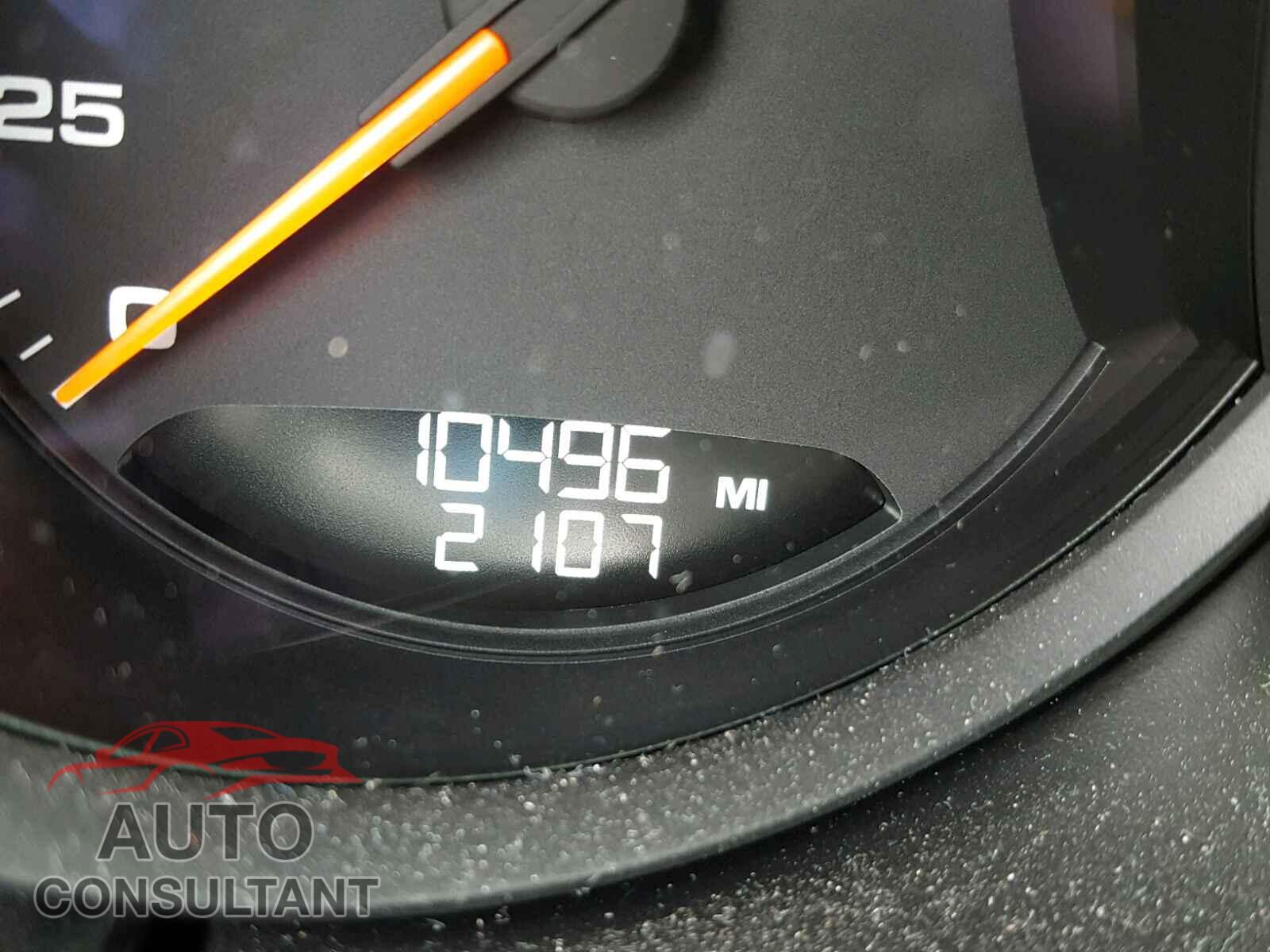 PORSCHE MACAN 2018 - WP1AA2A52JLB02633