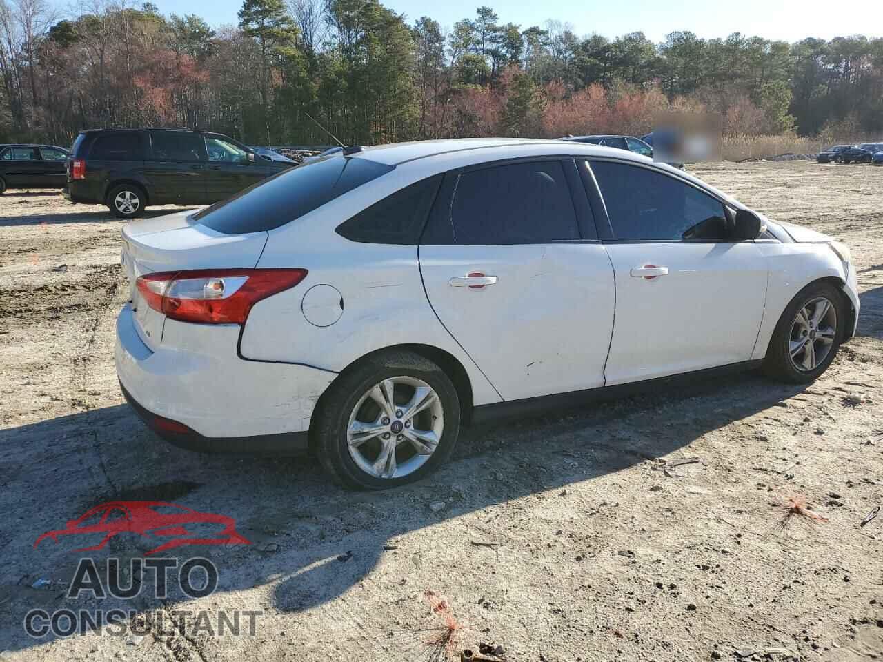 FORD FOCUS 2014 - 1FADP3F2XEL402238