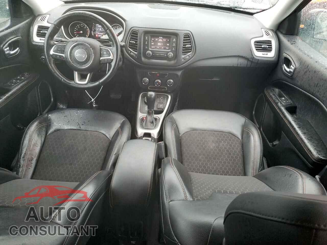 JEEP COMPASS 2018 - 3C4NJDBB2JT314276