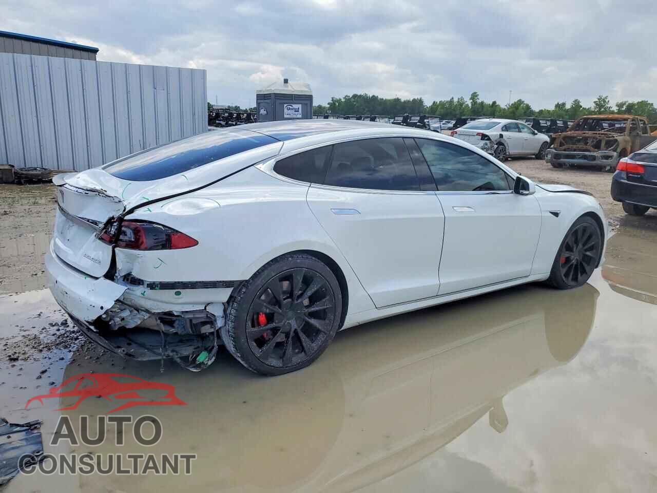 TESLA MODEL S 2019 - 5YJSA1E46KF337297