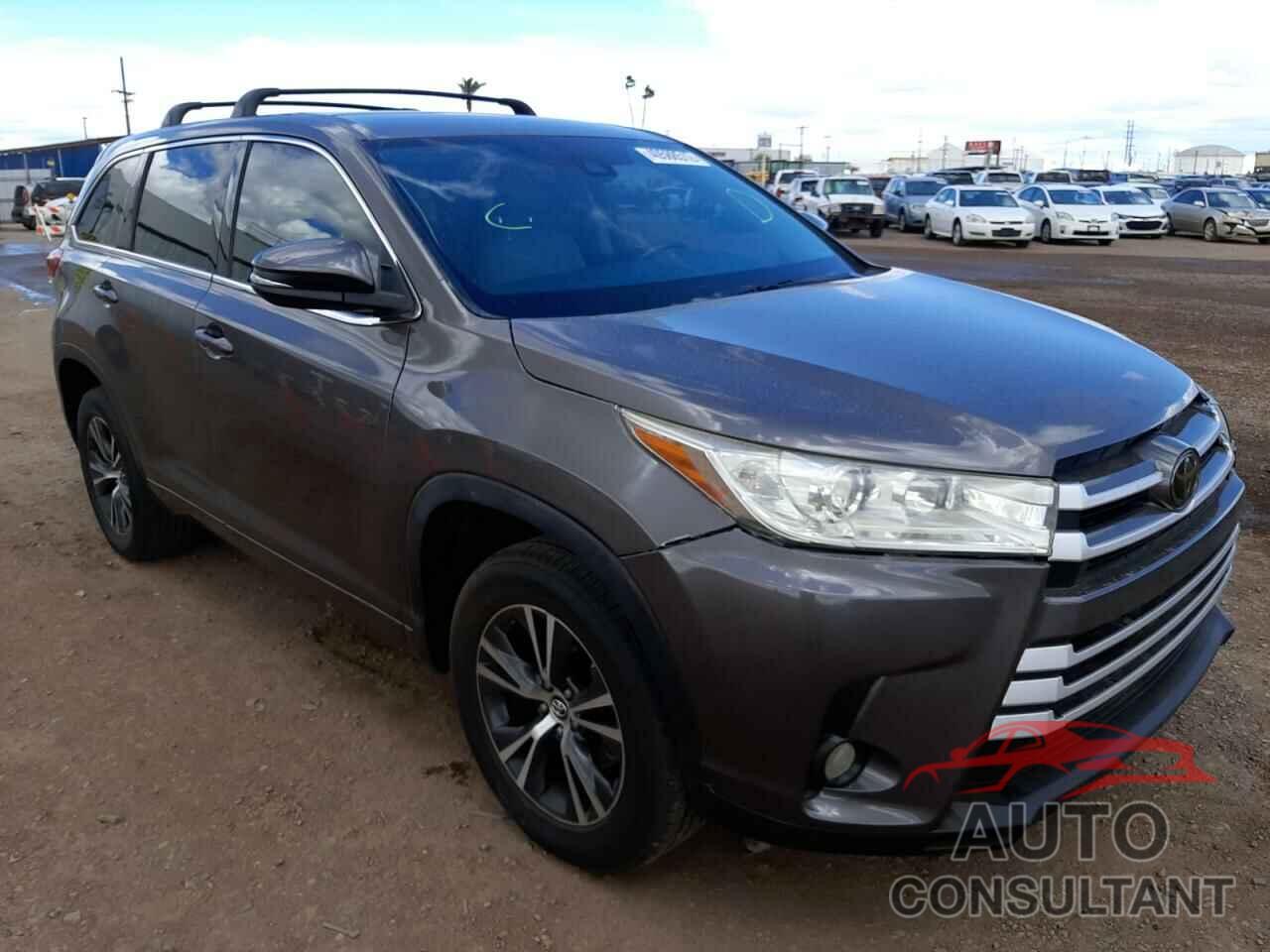 TOYOTA HIGHLANDER 2017 - 5TDZZRFH7HS232313