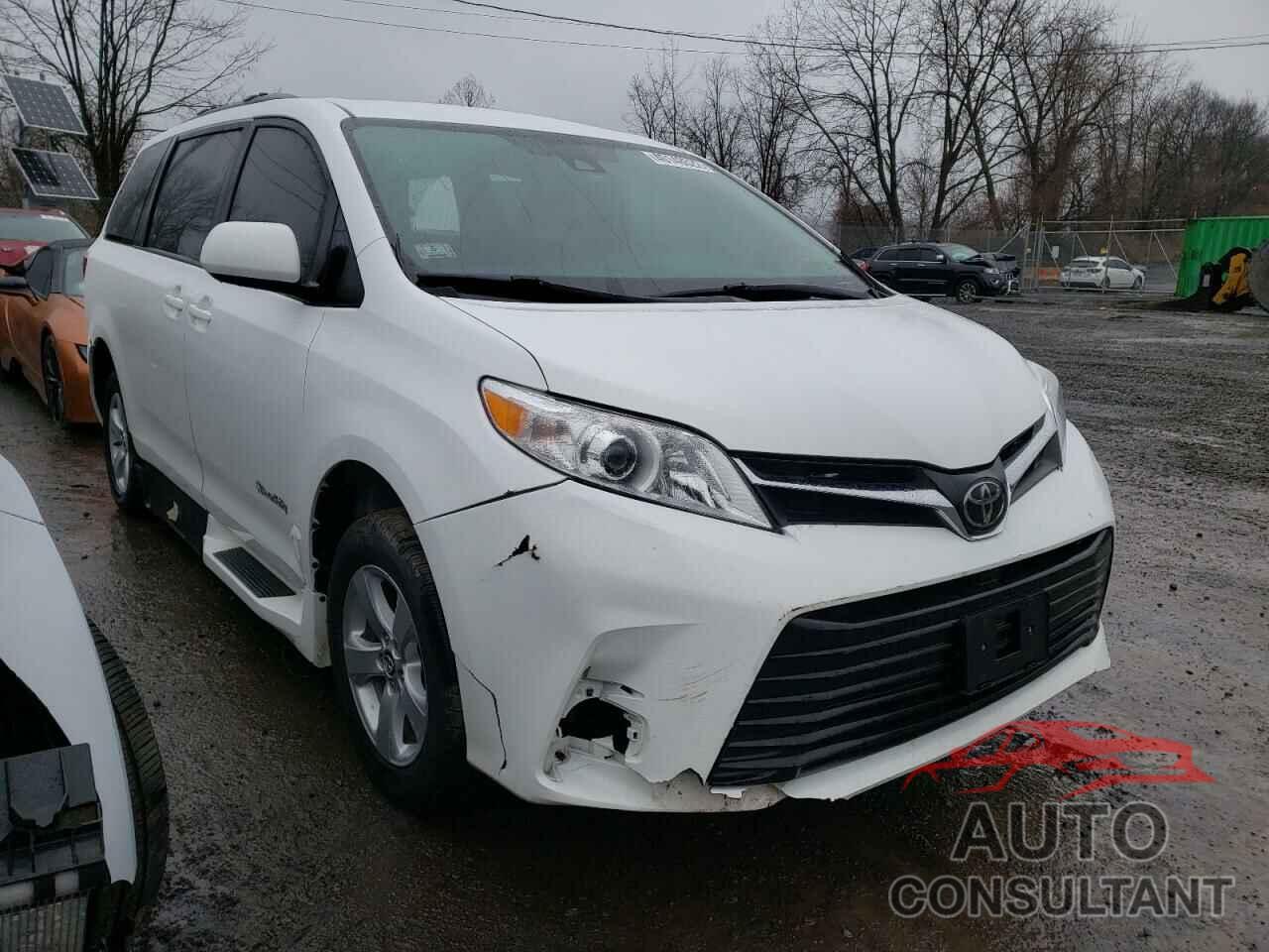 TOYOTA SIENNA 2019 - 5TDKZ3DC0KS009155