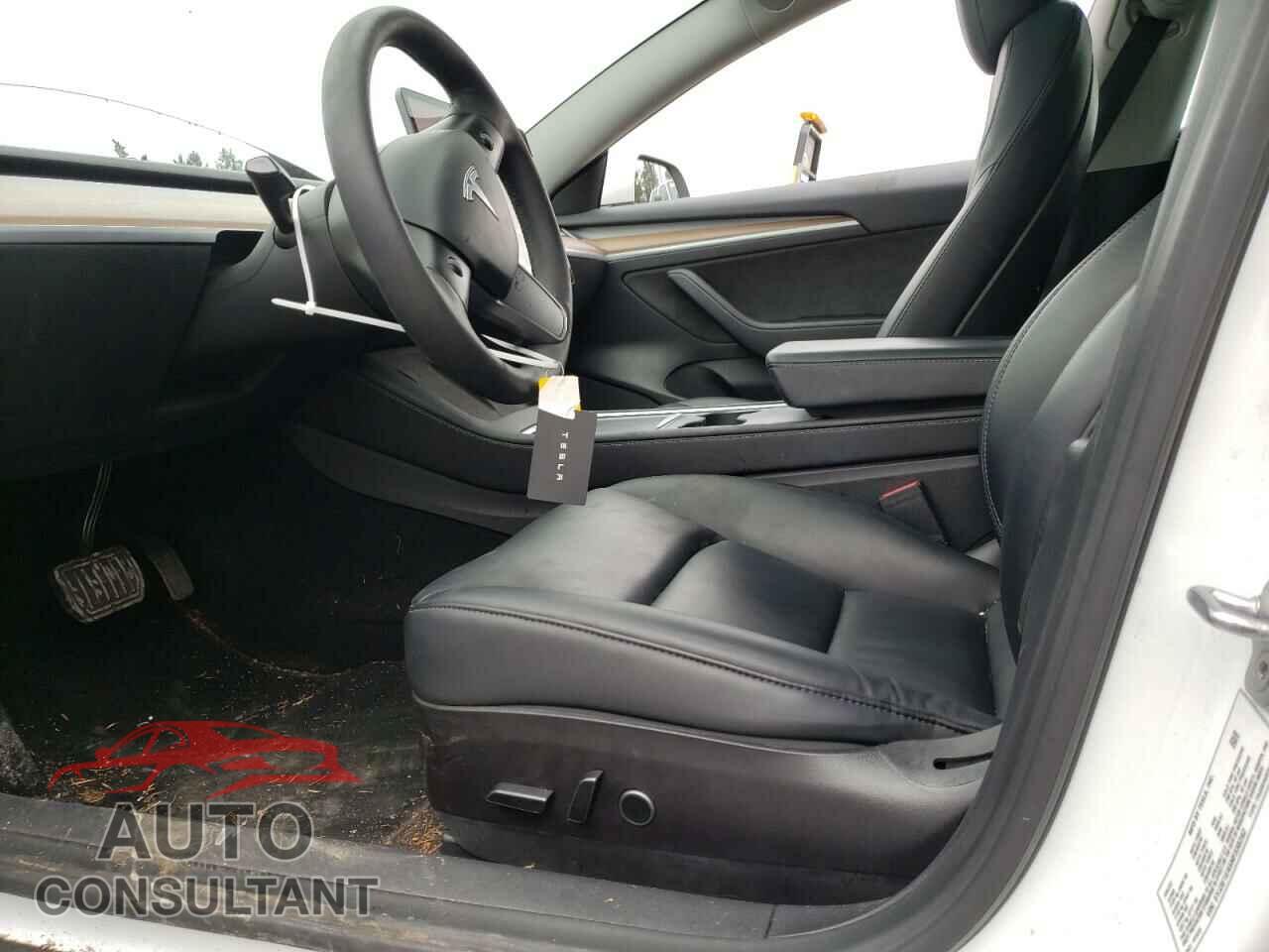 TESLA MODEL 3 2022 - 5YJ3E1EA5NF338282