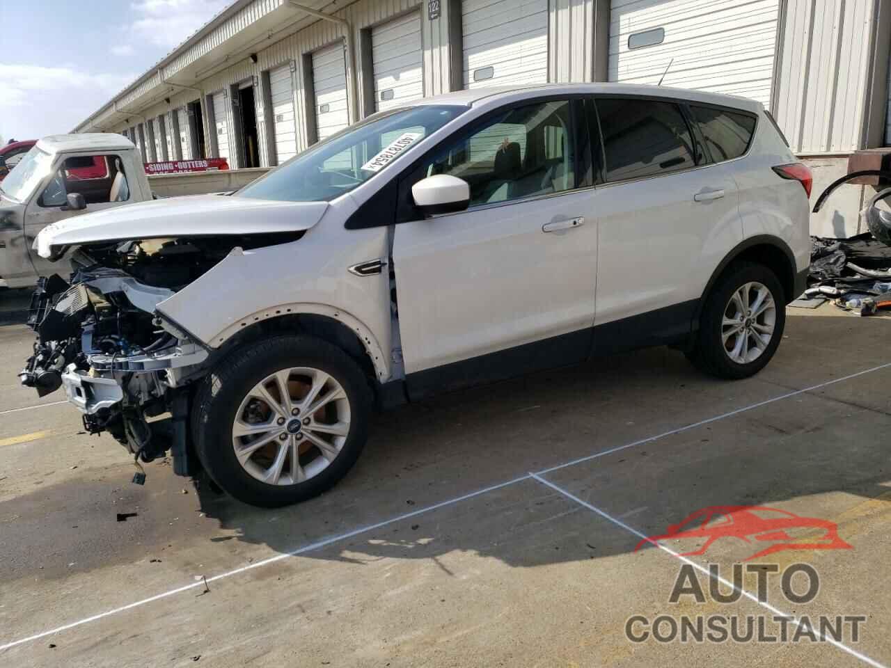 FORD ESCAPE 2019 - 1FMCU9GD5KUB53107