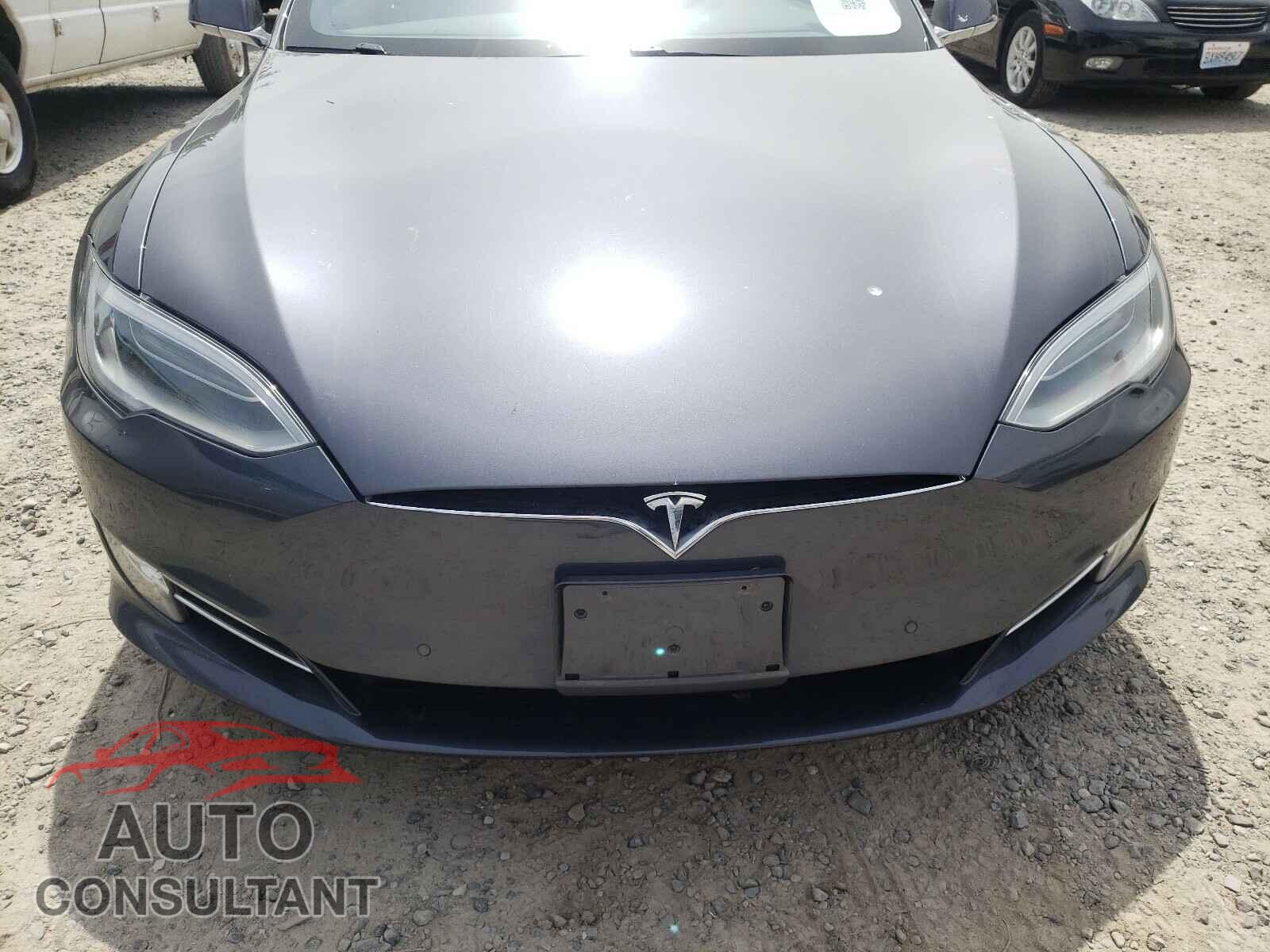 TESLA MODEL S 2017 - 5YJSA1E28HF194702