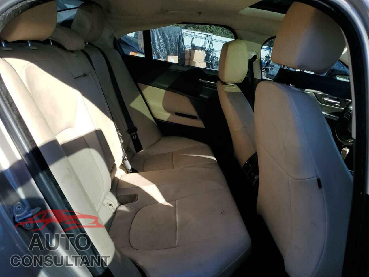 JAGUAR XE 2017 - SAJAD4BV5HA976145
