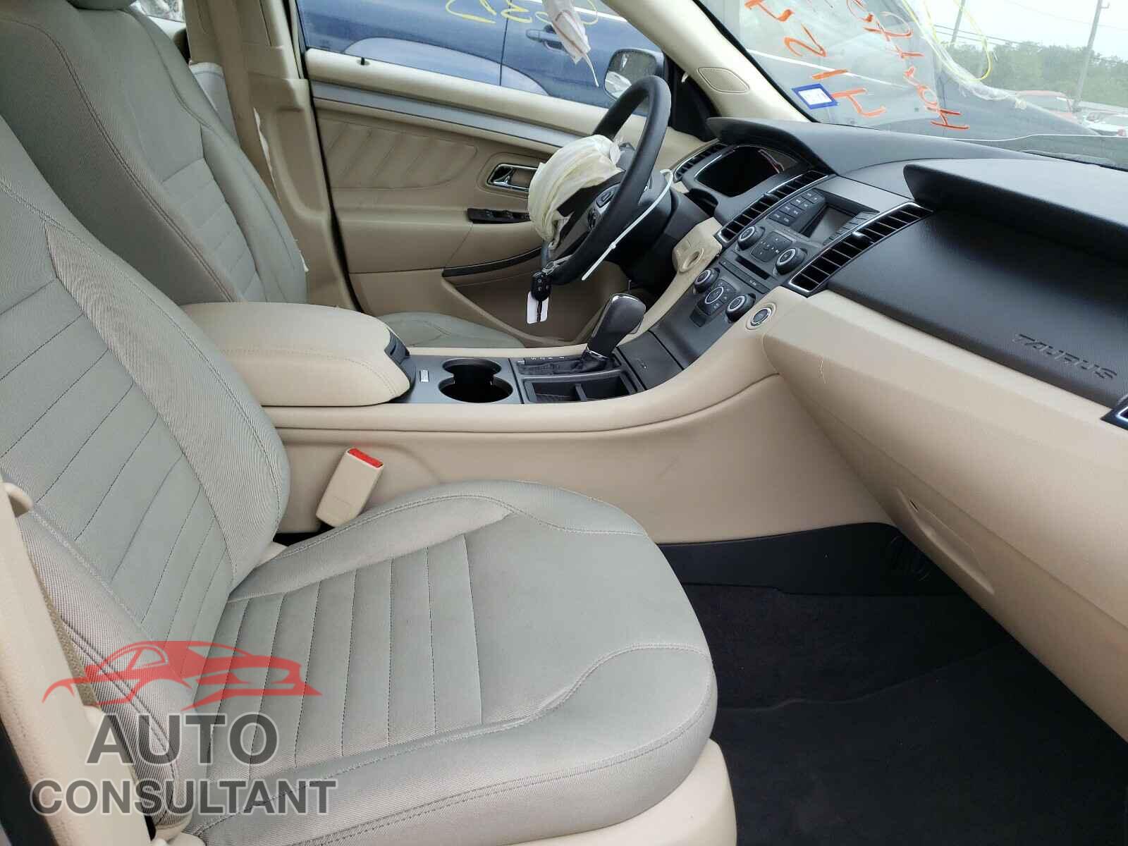 FORD TAURUS 2017 - 1FAHP2D8XHG140415