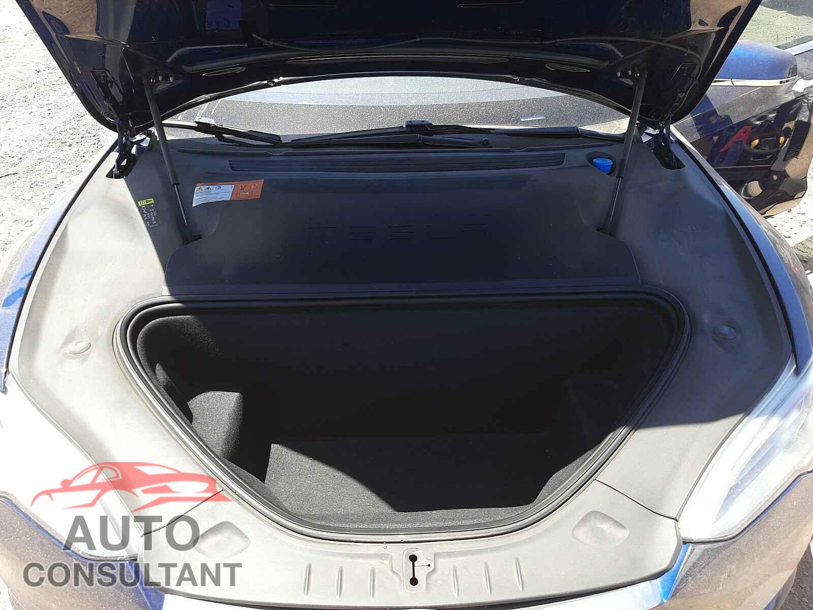 TESLA MODEL S 2017 - 5YJSA1E26HF222352